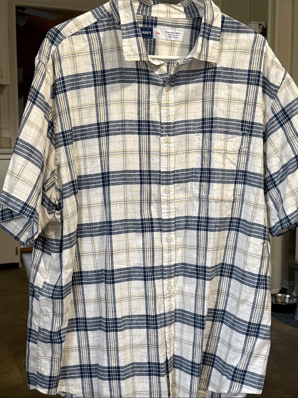 Old Navy Men's Cream and Navy Plaid Short Sleeve Button-Up Shirt